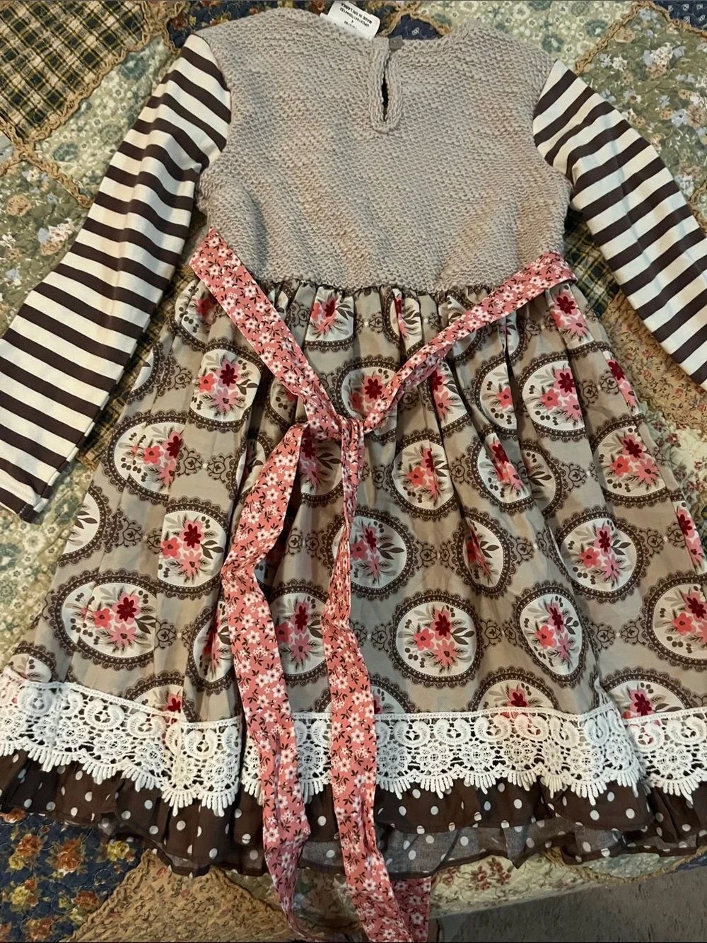 Counting daisies dress - Picture 6 of 6